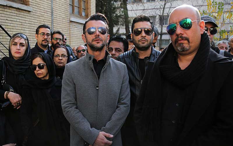 علت پوشیدن لباس های مشکی در عزاداری چیست؟