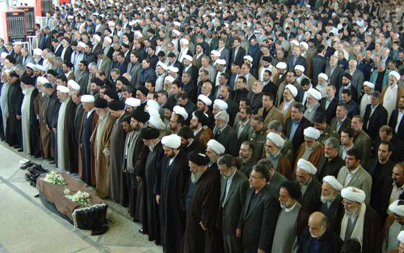 آشنایی با نماز میت و احکام آن